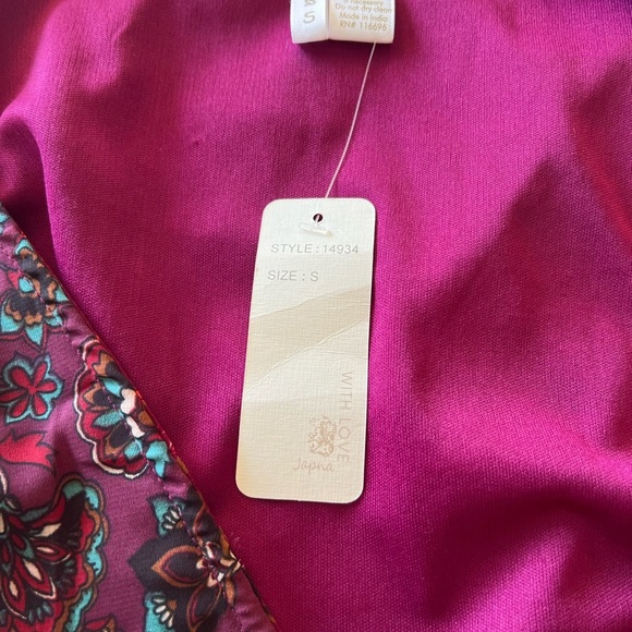 Japna Elegant Paisley Wrap Dress - Picture 8 of 11